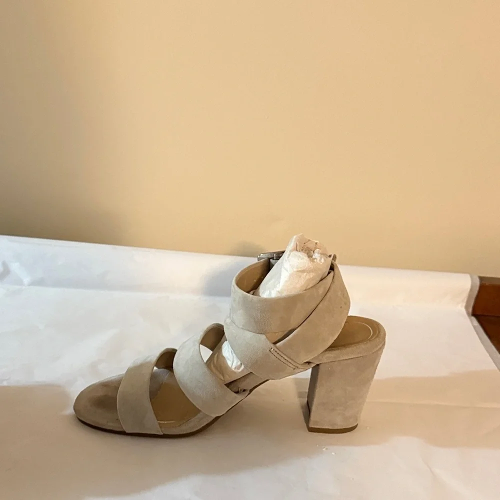 Vionic Taupe Strappy Heels - Picture 6 of 15